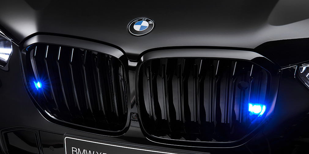 BMW X5 стал пуленепробиваемым