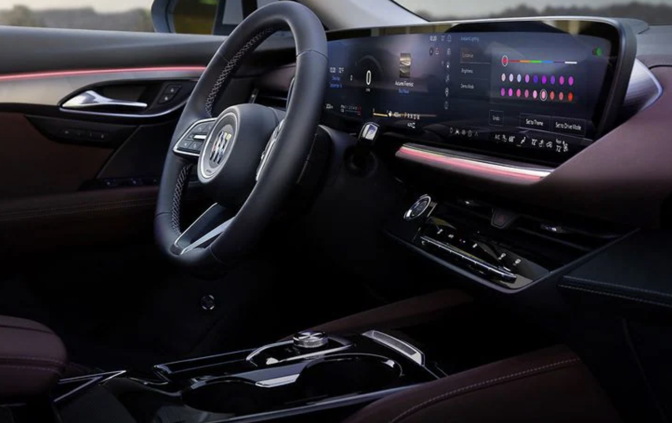 Перегляд інтер'єру Buick Envision Avenir 2024: технологічний просування