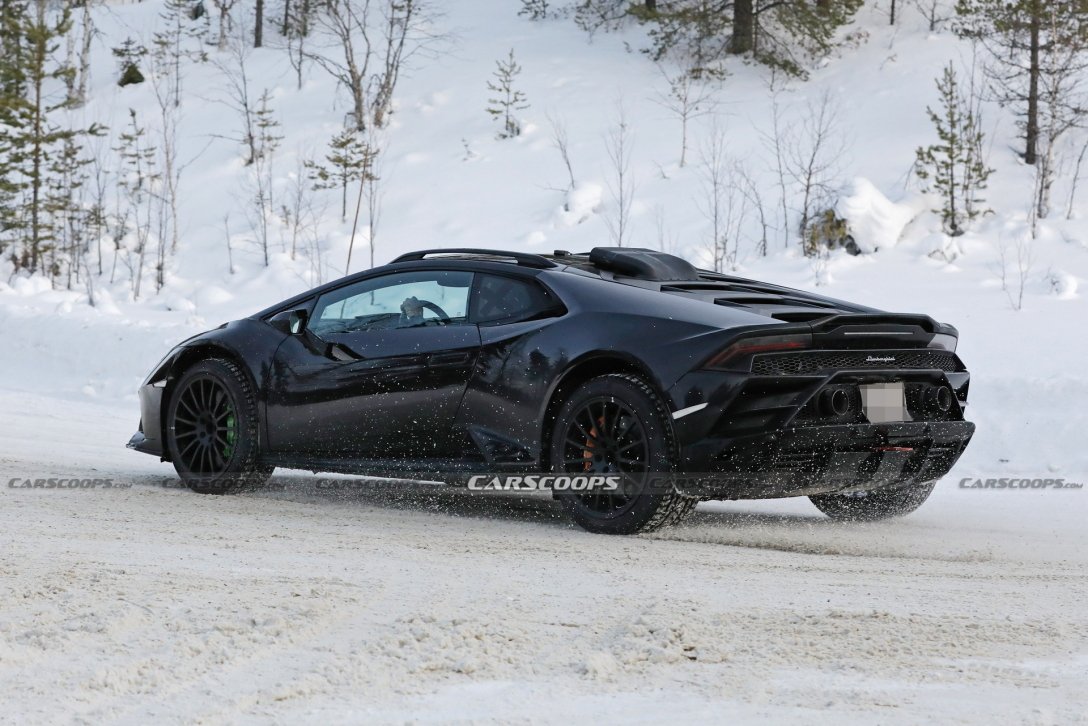 Lamborghini может выпустить в 2022-м 4 новинки
