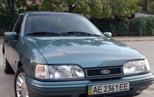 Ford Sierra 1989 №12377 купить в Днепропетровск