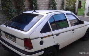 Opel Kadett 1987 №1006 купить в Черниговка