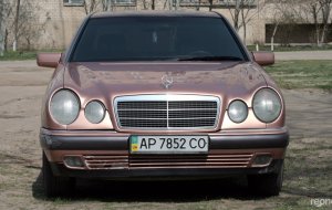 Mercedes-Benz E 220 1996 №25060 купить в Мелитополь