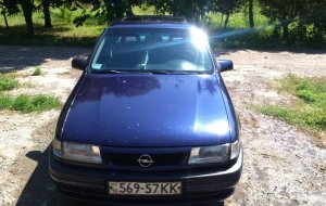 Opel Vectra 1995 №28348 купить в Киев