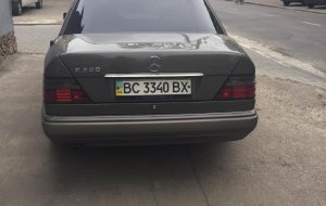 Mercedes-Benz E 220 1995 №67384 купить в Львов